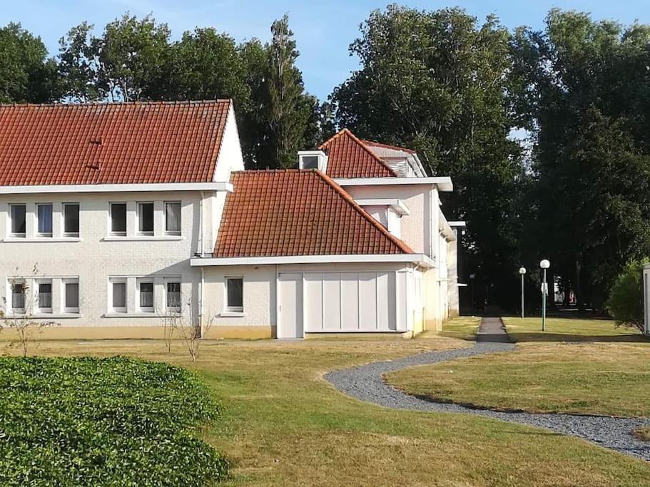 Spacieux Duplex Pres De La Mer 4 Chambres 2 Sdb Le Coq Extérieur photo